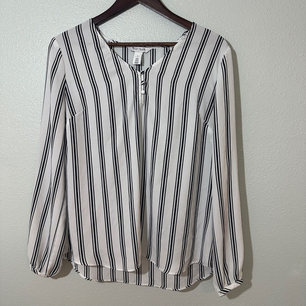 NWOT White House Black Market Striped V-Neck Henley Blouse White Black Size 8